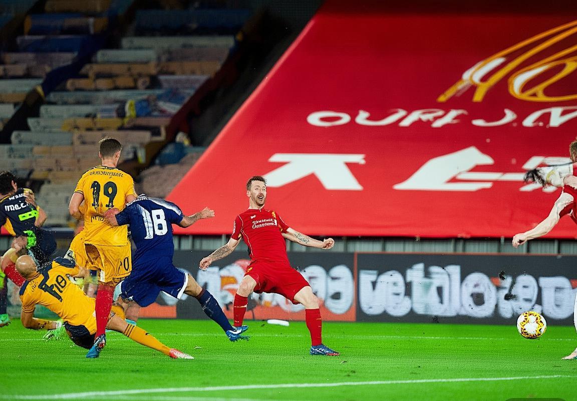 2020英超巅峰对决：利物浦VS狼队战术对决与球星风采(图2)